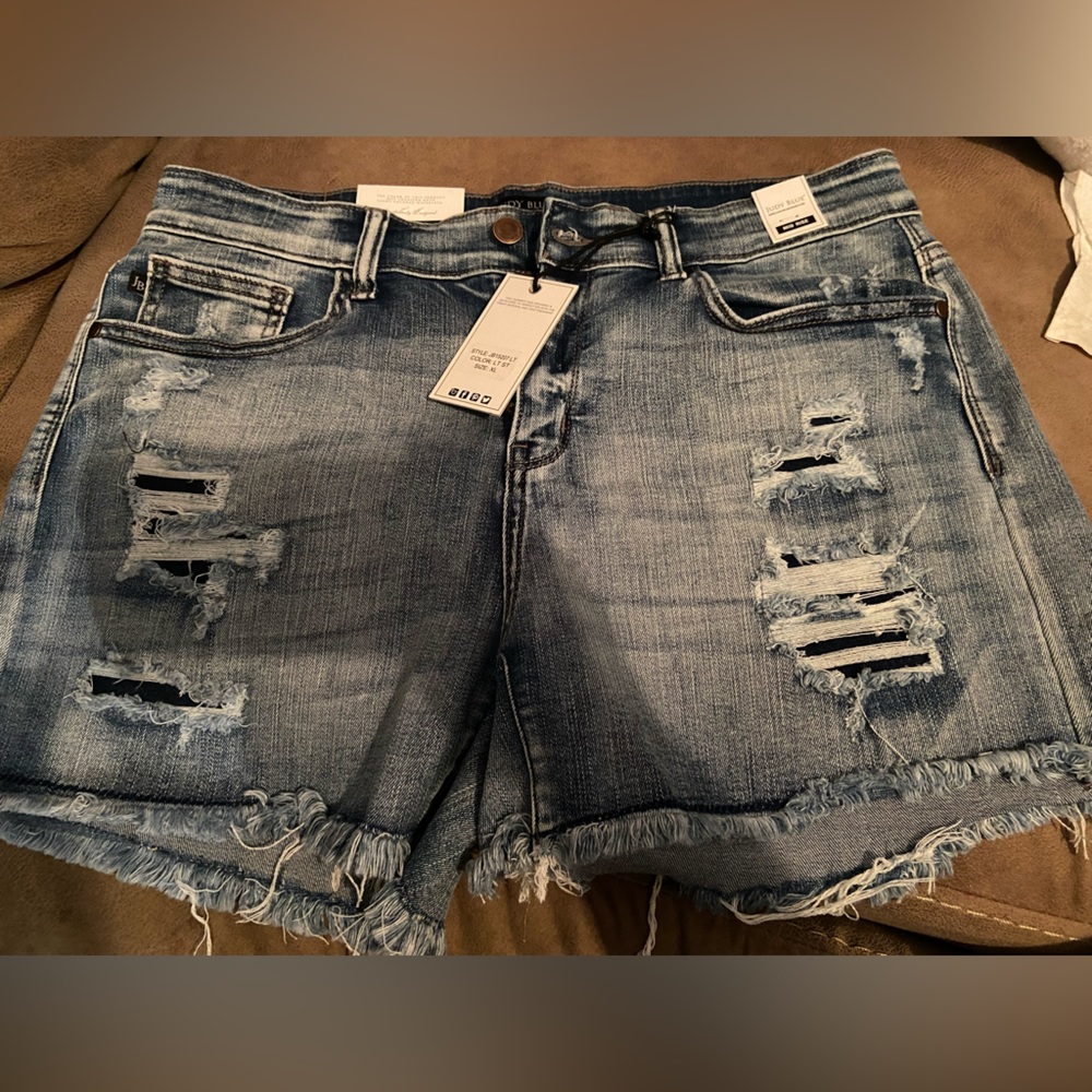 New judy blue shorts very stretchy